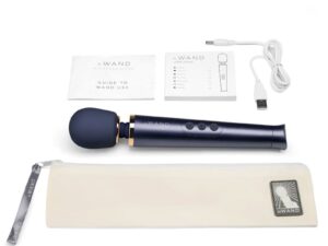 COTR Inc. Le Wand Petite Rechargeable Vibrating Massager Navy - Compact Powerhouse with 20 Pulsation Patterns